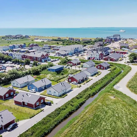 Апартаменты Bude 8 *